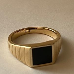 Art Deco Mejuri 6.5 Black Onyx Square Signet Ring